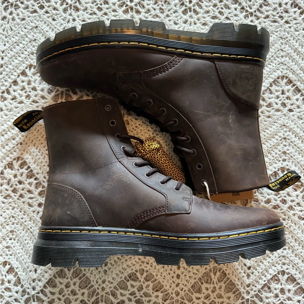 NWT Dr. Martens Combs Leather Gauche Crazy Horse Combat Boots Work Boots Men 12